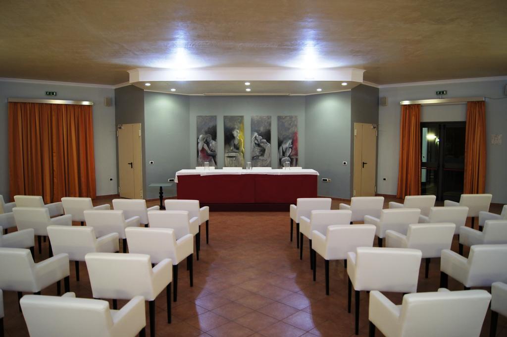 Hotel Citta Del Sole Stilo Экстерьер фото